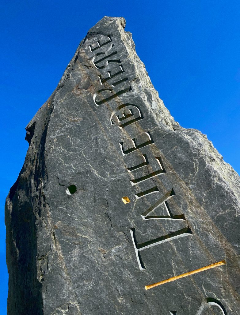 Signalétique pour l'atelier d'un artisan tailleur de pierre